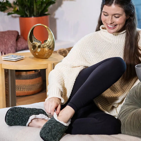 Britt’s Knits Beyond Soft Slippers (Black)