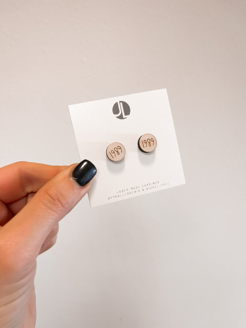 1989 Wood Round Stud Earrings