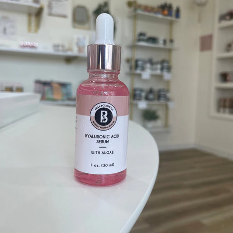 Bella Botanicals Hyaluronic Acid and Algae Serum