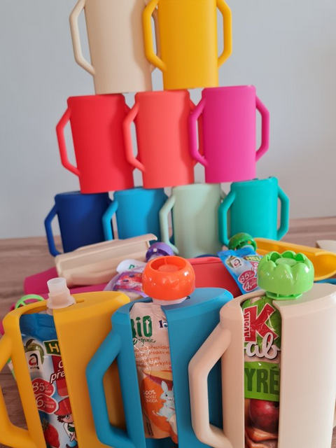 Squeeze Pouch Holder