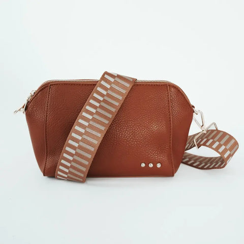 Cassie Crossbody Bag (brown)