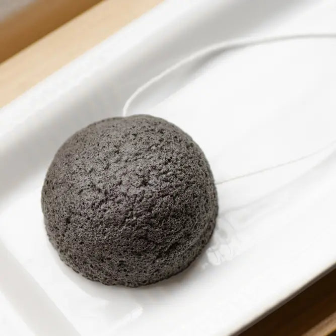 LUNA Charcoal Facial Sponge