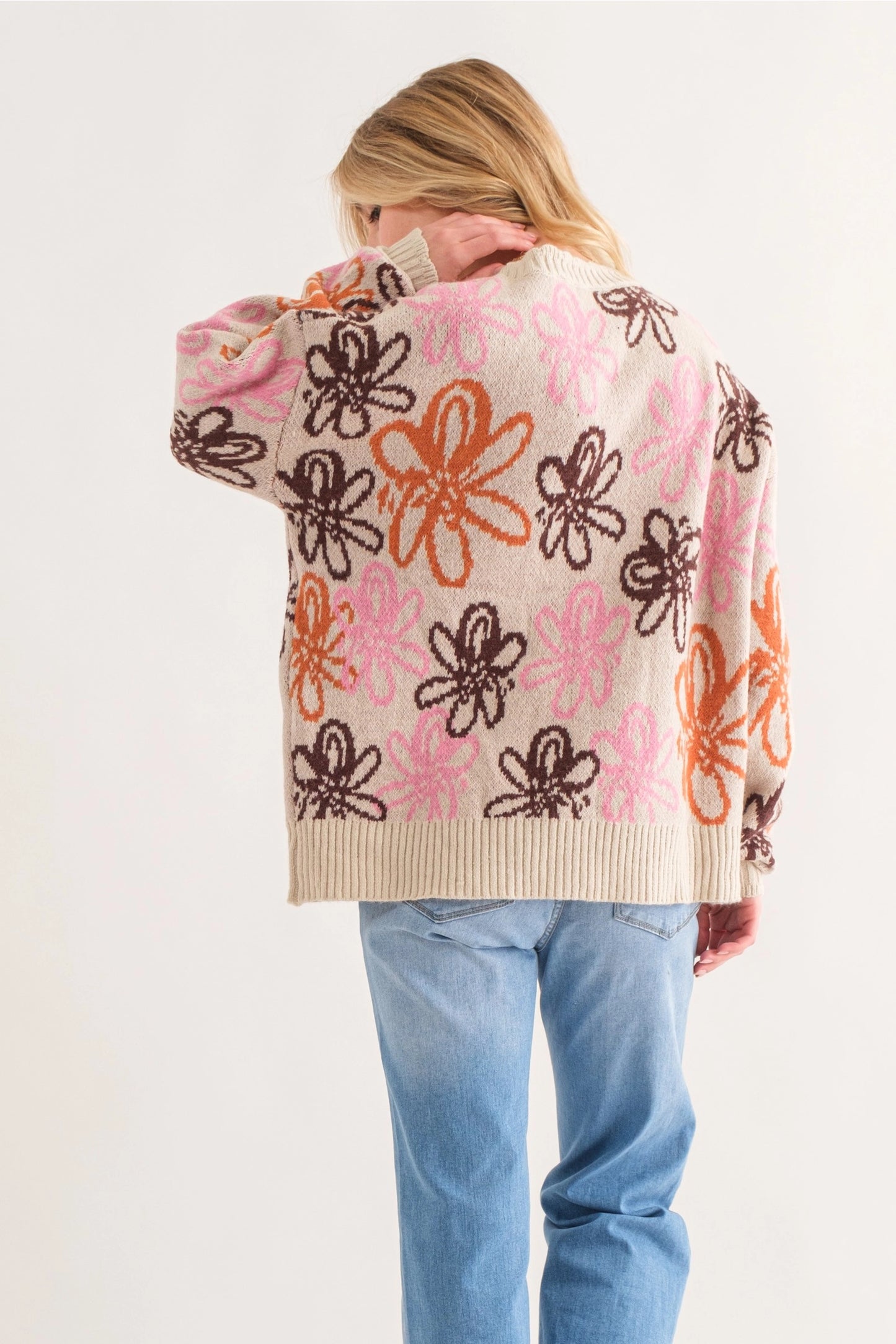 Scallop Edge Floral Print Sweater
