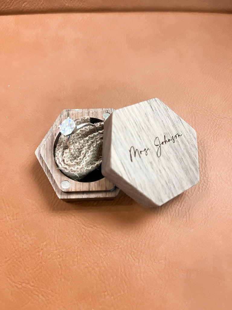 Walnut Ring Box