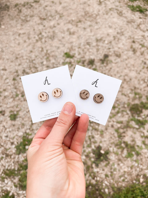 Smile Face Lightning Bolt Eyes Stud Earrings