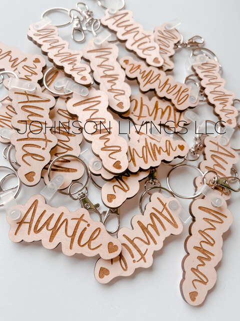 Auntie Cursive Outline Keychains