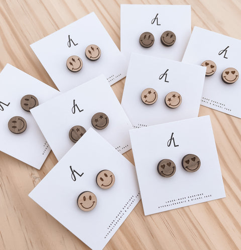 Smile Face Lightning Bolt Eyes Stud Earrings